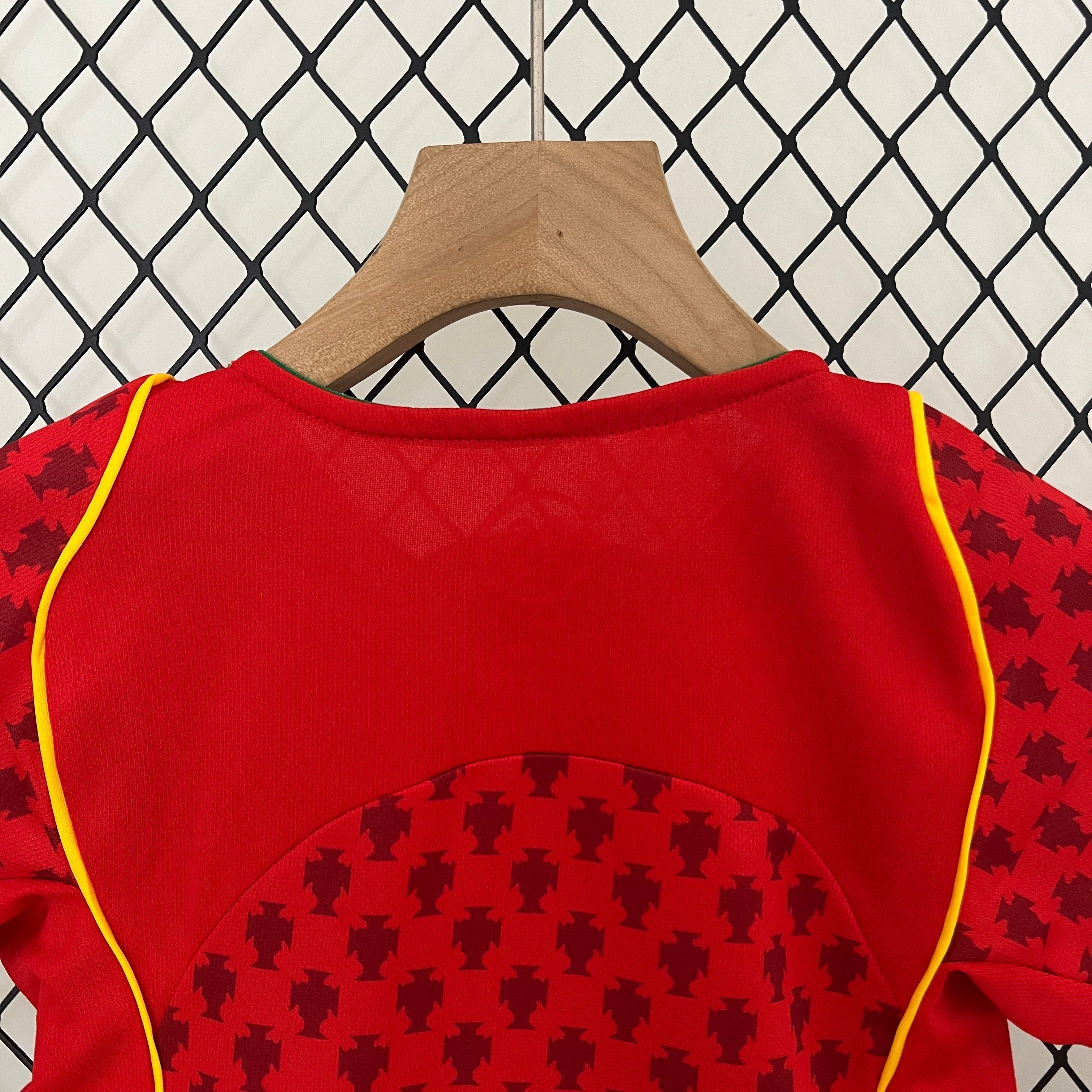 T-shirt e Pantaloncini Bambino Portogallo 2024/25