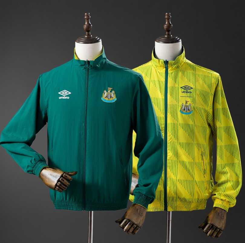 Casaco impermeável reversível Newcastle 2025/26