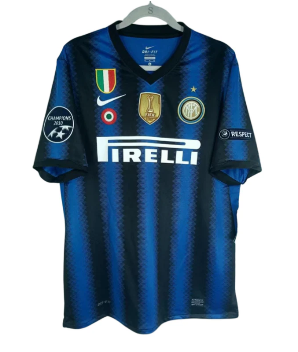 Camisola Inter Retro 2010 - Com Escudo e Patchs
