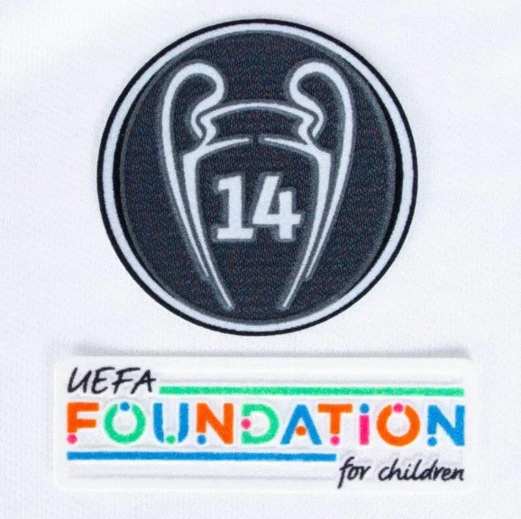 Conjunto de Emblemas UCL 14 Títulos de Campeão + UEFA Foundation (Real Madrid) – 2022/2023