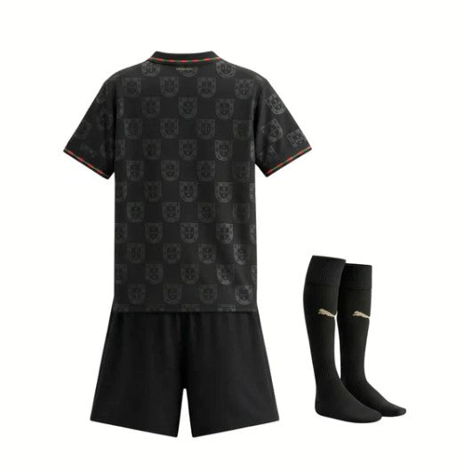 Kit Infantil Portugal 'Pantera Negra" 2025/26  - Com meias
