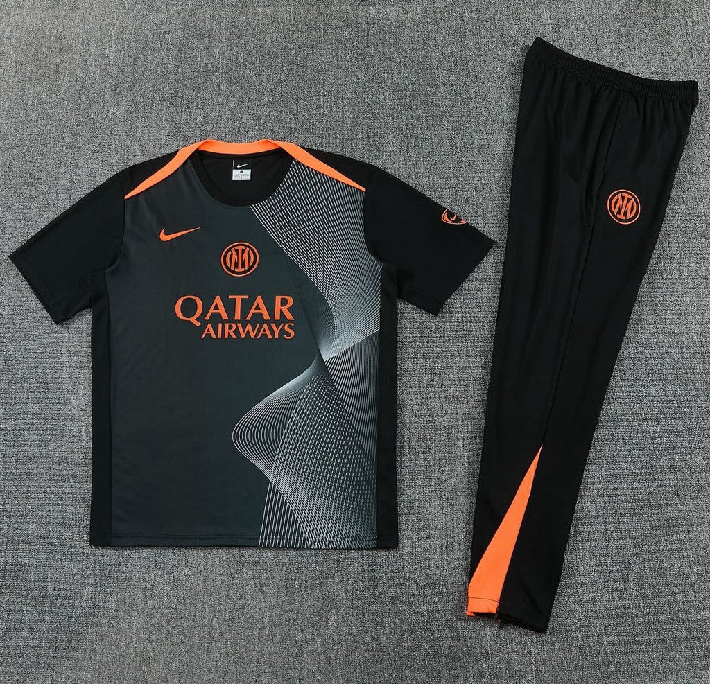 Maglia e Pantaloni Inter 26/27