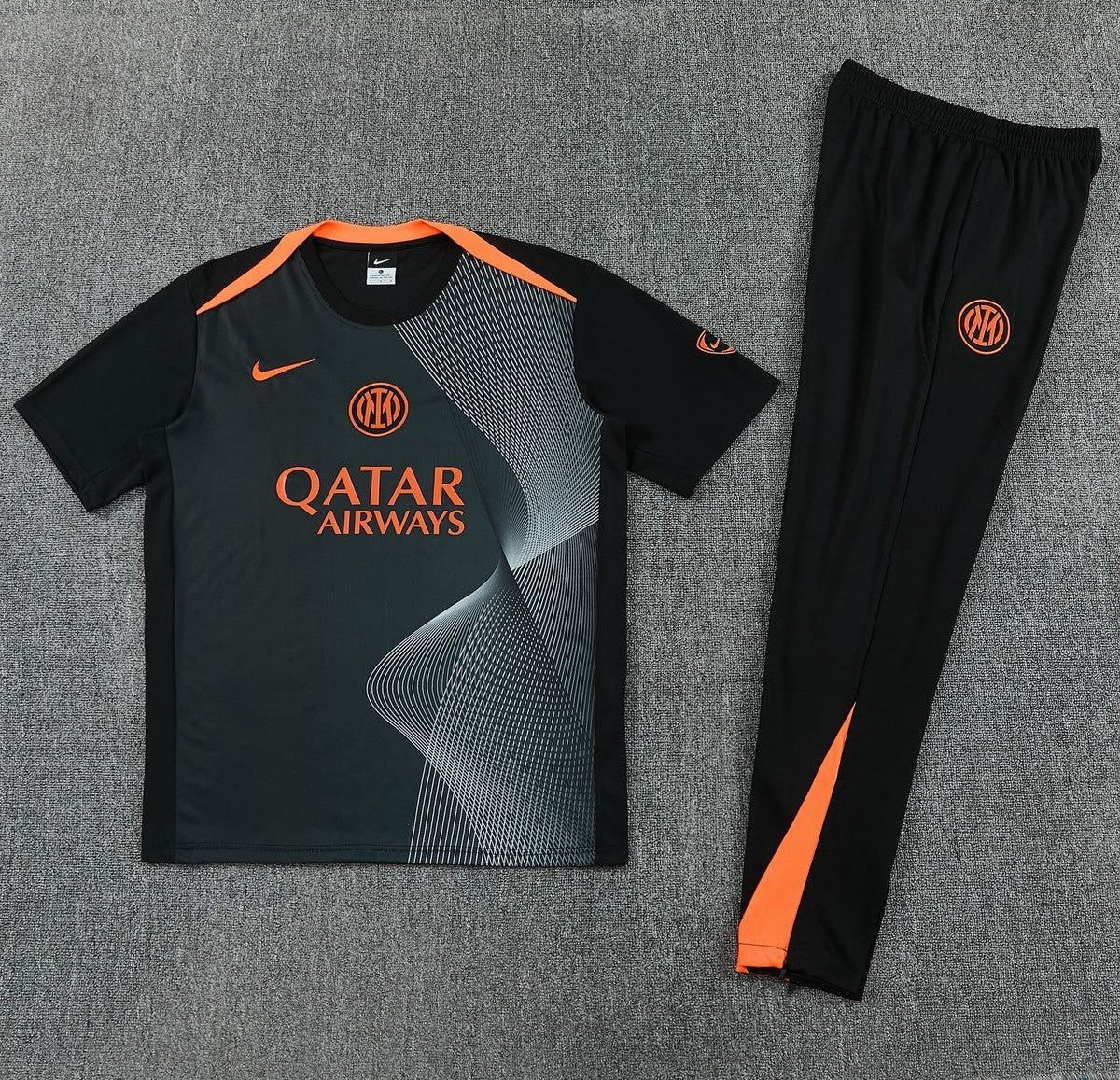 Maglia e Pantaloni Inter 26/27